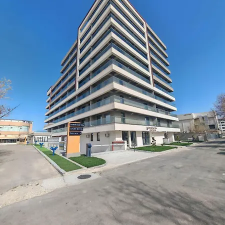 Apartamente In Solid Sea View- Pe Plaja *